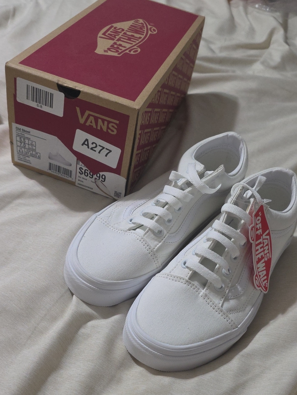 Vans White Low-Top Old Skool Sneakers